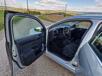 VW Golf 1.6 TDI, combi - 16