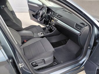 SUPERB III 2.0TDi, r.17 210000km, po rozvodech, NAVI, MANUÁL - 16