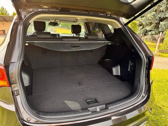 Hyundai Santa Fe 2,2 CRDI 4x4 2018 Automat - 16