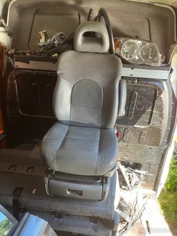 Chrysler voyager  2,8 TD ND r.v. 2005 - 16