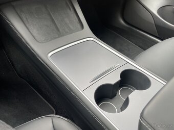 Tesla 3 Long Range RWD, 75kWh - 16
