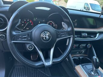 Alfa Romeo Stelvio 2.0T SUPER Q4 206kW - 16