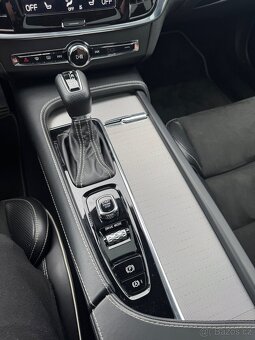 Volvo S90 D5 AWD - 16