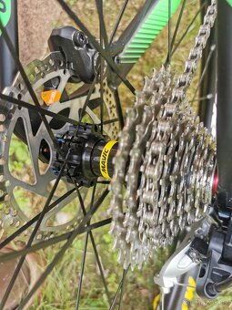 Horske kolo kellys stage 50 carbon kola 29 velikost M - 16