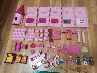 Lego duplo - růžový zámek se vším - 16