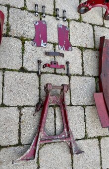 Jawa ČZ 250 350 kyvacka - dily - 16