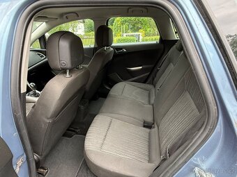Opel Astra J 1.6 - 16
