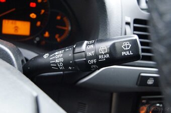 Toyota Avensis T25,benzín,2.0 VVT-i 108 kW,maximální výbava - 16