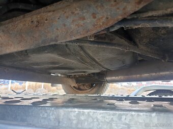 Audi 100 c3 doutník sedan 5V 2.3 benzín - 16