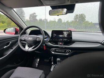 Hyundai i30 HB 1.5 103kW DCT COMFORT 2025 - 16