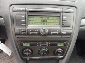 Škoda Octavia  1.9 TDi - 77Kw Elegance DSG - 16