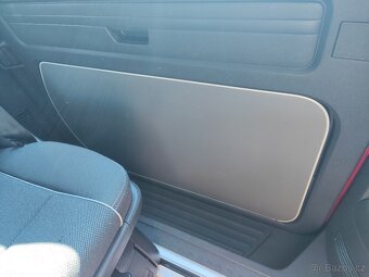 VW T5.1 CALIFORNIA BEACH 2.0TDI 103kW DSG/BI-XENON/NAVI/1.MA - 16
