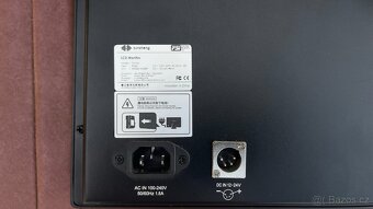 FLANDERS SCIENTIFIC DM 241, 10bit, 24" referenční monitor - 16