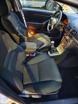 Prodám Toyota Avensis Combi 1.8 95 kW, r.v. 2006 - 16