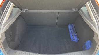Ford Focus 1.6 // 74 kW // RV 3/2010 // - 16