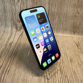 iPhone 15 128GB, černý, 100% baterie (rok záruka) - 16