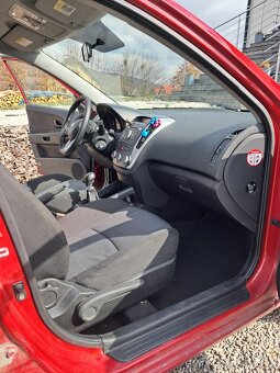 Kia Ceed 1.4 66 kW, r.v. 2010 - 16