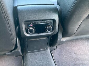 VW Sharan 2.0 TDI BlueMotion - 16
