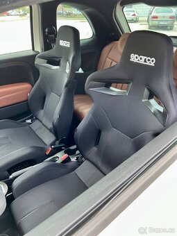 Abarth model 595 50th, manuál, 23tis. Km, 1.maj. - 16