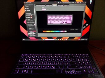 Herní Hp Victus 16,RTX-4060,R7-7840hs,DDR5,PCIe 4.0,RGB. - 16