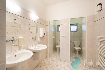 Pronájem, kanceláře, centrum města, ulice Pražská - 16