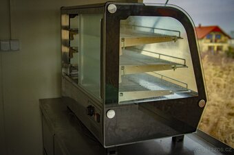 Prodej / pronájem plně vybaveného FOODTRUCK přívěsu - 16