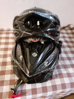 2x Helma Prowell vel M - 16