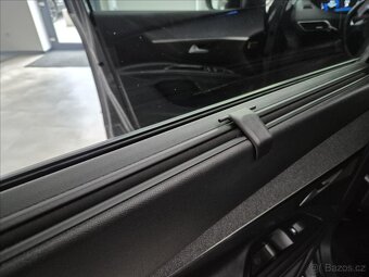 Peugeot 5008 1,5 BlueHDi Allure 7MÍST LED DPH - 16