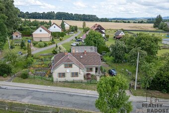 Prodej RD 6+2 se zahradou, pozemek 1815 m2 v obci Mladějov n - 16