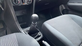 SUZUKI SWIFT 1.2i GL 4x4 - 16