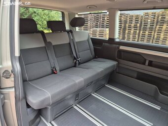 VW Multivan T5 2.0TDI 103kW,DSG,tažné,klima,serviska - 16