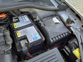 ŠKODA YETI 2.0TDi 4x4 11/2013 ALU, KLIMA, TAŽNÉ, NOVÁ STK - 16