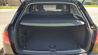 Garážovaná Audi A4 B7 Avant 1.6i - 16