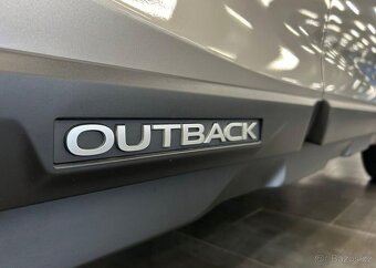 Subaru Outback 2.5 TOURING 2025 nove skladem 124 kw - 16