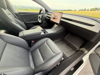 Tesla Model 3 Long Range Highland - 16