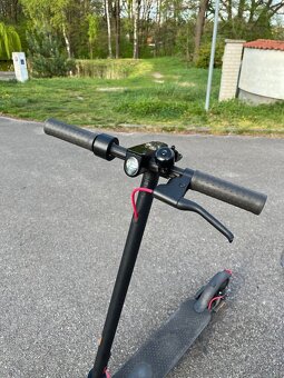 Elektrická koloběžka Xiaomi mi scooter Pro 2 - 16