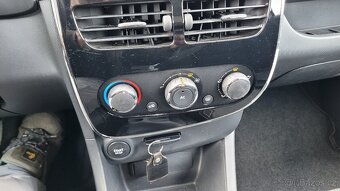 Renault Clio 1.2i - 16