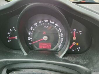 KIA SPORTAGE 1.7 CRDI 85kw, r.v. 2011, 135000 KM, NOVÁ STK - 16