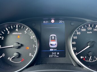 NISSAN QASHQAI N-CONNECTA 3/2020 ČR 1maj 23.700km - 16