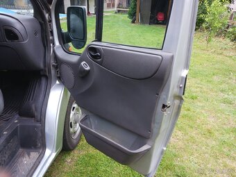 Ford Transit 100 T 300 - 2.0 73kw 9 mist - 16