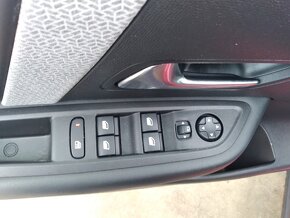 CITROEN C4 1.2 PureTech FEEL 1.MAJITEL,ČR,SERVISKA - 16