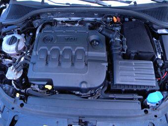 Octavia 2,0 TDI KOMBI, 110 KW, XENONY, MODEL 2014 - 16