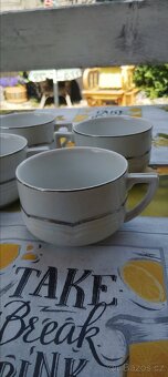 Porcelánové šálky Art Deco H.C.Chodau - 16