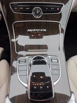 C 220 BleTec 125 kW - 16