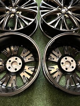 5x100 R17 Toyota Yaris NG Originál alu disky - TOP STAV - 16