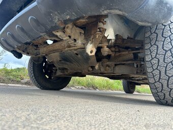 Nissan Double Cab 2.5 TDi 98kw, ČR,tažné,nová STK do 10/2027 - 16