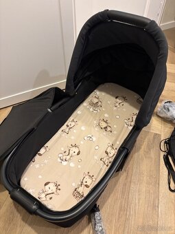 Hluboká korba TFK Carrycot Pro Combi 2024 - 16