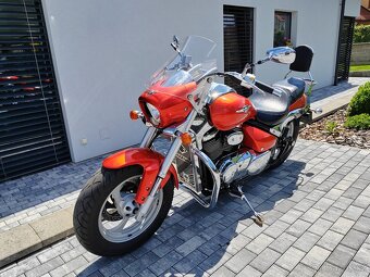 Suzuki m 800 Intruder - 16