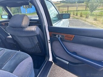 Mercedes Benz W126 260SE - 16
