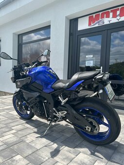 Yamaha MT-10 - 16